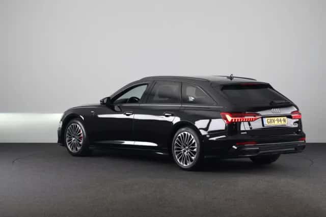 Audi A6 (2021) thumbnail 2