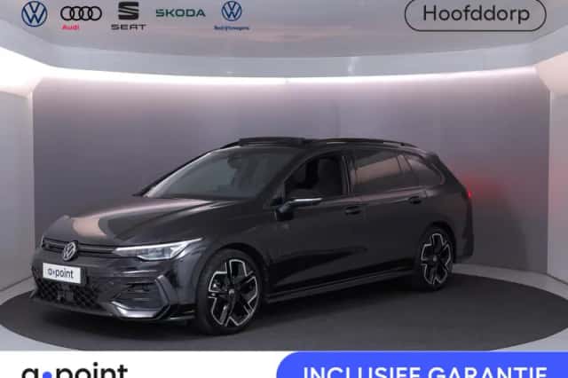 Volkswagen Golf (2025) thumbnail 1