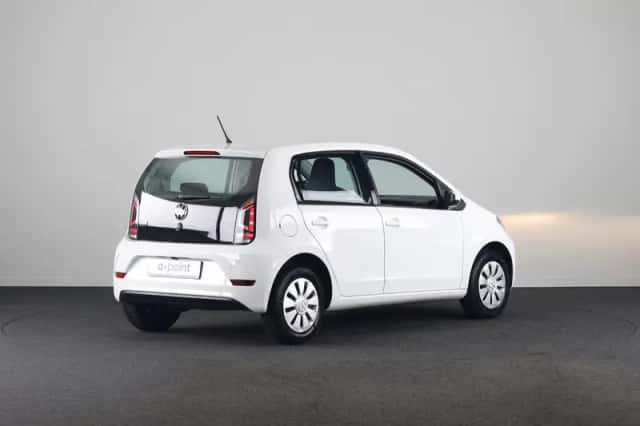 Volkswagen Up! (2023) thumbnail 4