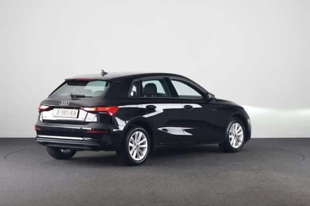 Audi A3 (2023) thumbnail 3