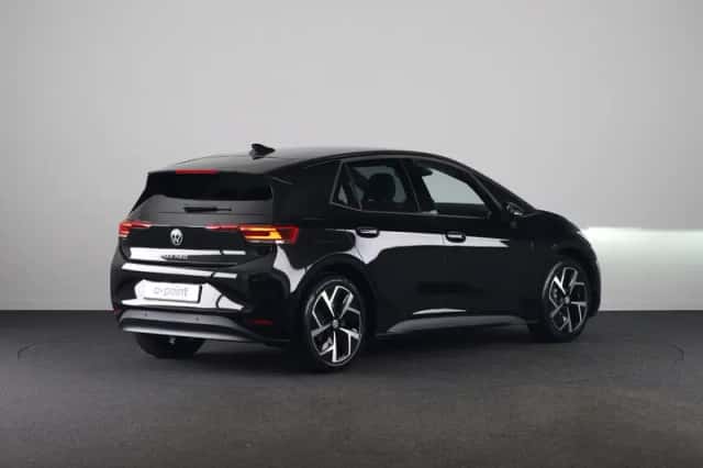 Volkswagen ID.3 (2027) thumbnail 3