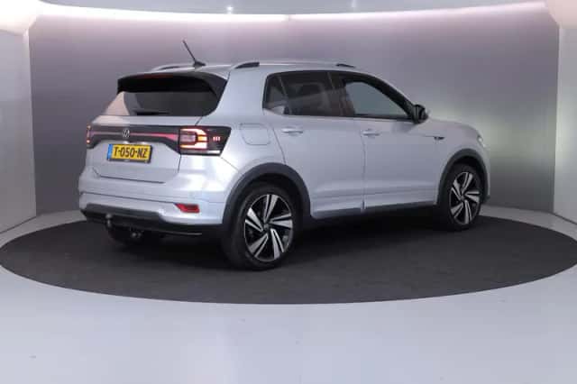 Volkswagen T-Cross (2023) thumbnail 4