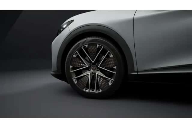 CUPRA Tavascan (2026) thumbnail 5