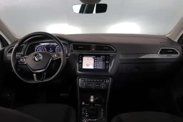 Volkswagen Tiguan (2018) thumbnail 6