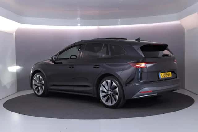 Škoda Enyaq (2021) thumbnail 3