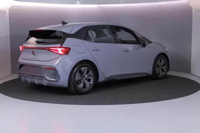 CUPRA Born (2024) thumbnail 5