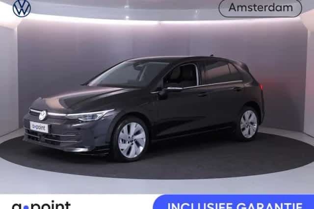 Volkswagen Golf (2025) thumbnail 1