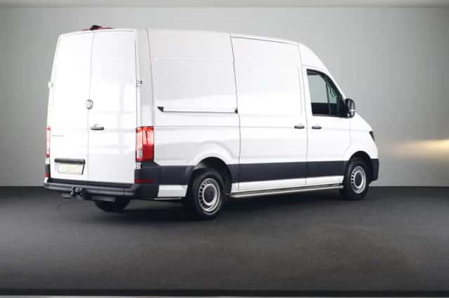 Volkswagen Crafter (2024) thumbnail 4