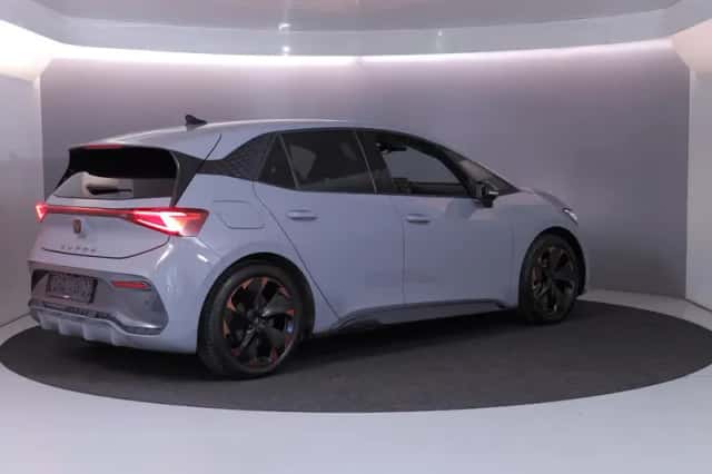 CUPRA Born (2024) thumbnail 5