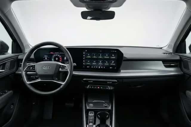 Audi Q3 (2026) thumbnail 4