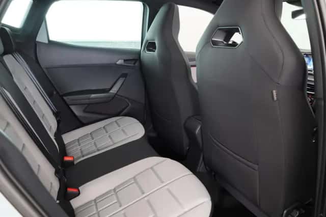 SEAT Arona (2026) thumbnail 5