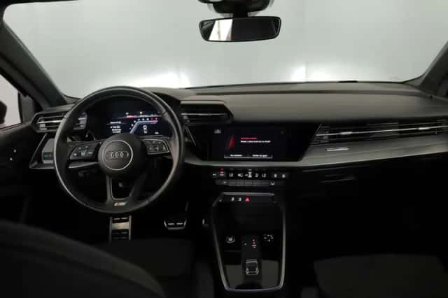 Audi A3 (2022) thumbnail 6