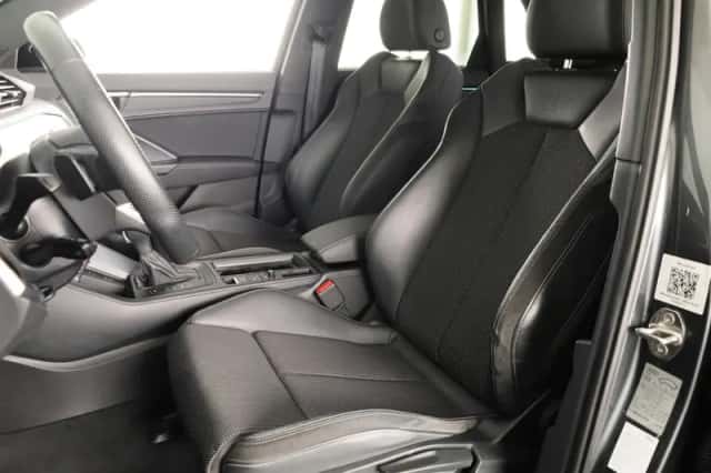 Audi Q3 (2022) thumbnail 6