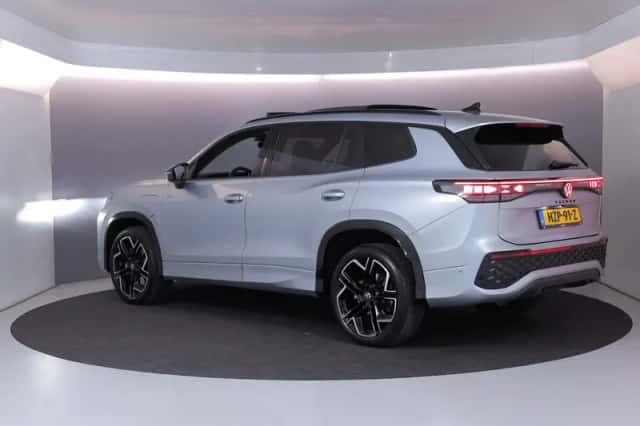 Volkswagen Tayron (2025) thumbnail 3