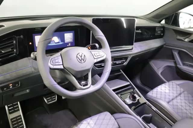 Volkswagen Tiguan (2026) thumbnail 6