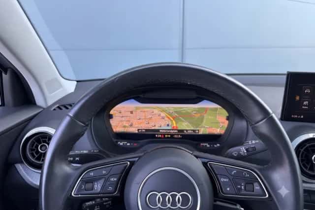 Audi Q2 (2022) thumbnail 6