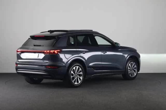 Audi Q6 e-tron (2026) thumbnail 3