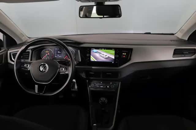 Volkswagen Polo (2021) thumbnail 6