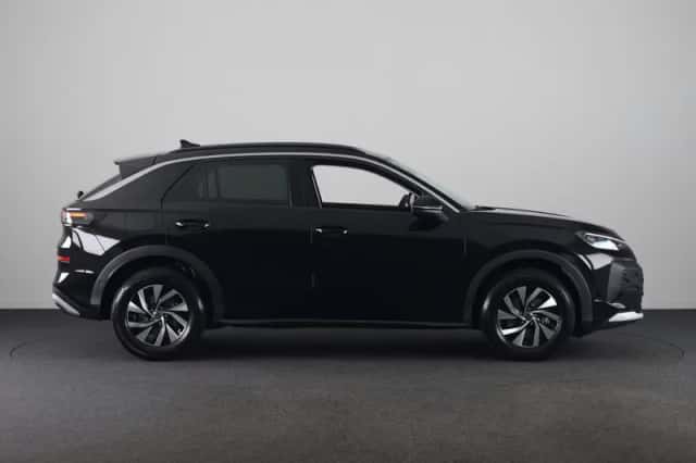 Volkswagen T-Roc (2026) thumbnail 3