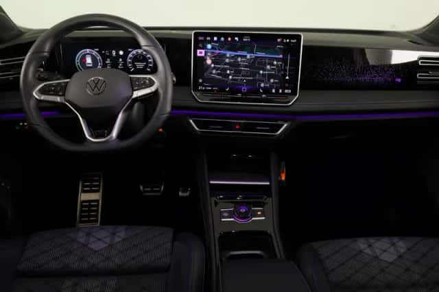Volkswagen Tiguan (2025) thumbnail 6