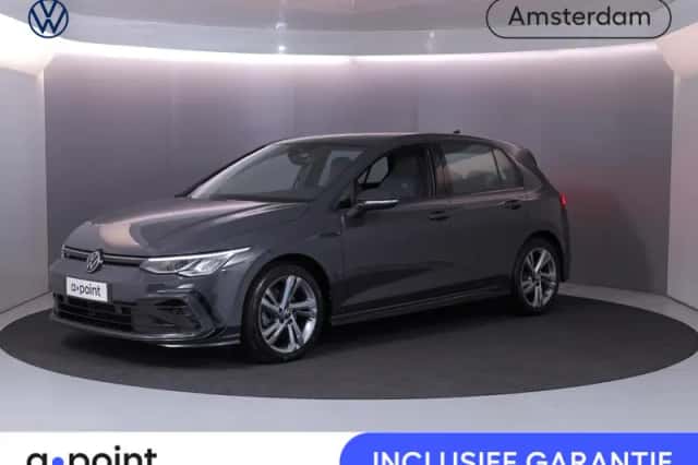 Volkswagen Golf (2024) thumbnail 1