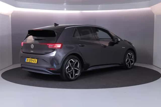 Volkswagen ID.3 (2020) thumbnail 5