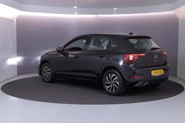 Volkswagen Polo (2022) thumbnail 3
