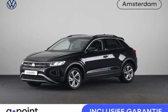 Volkswagen T-Roc (2022) thumbnail 1