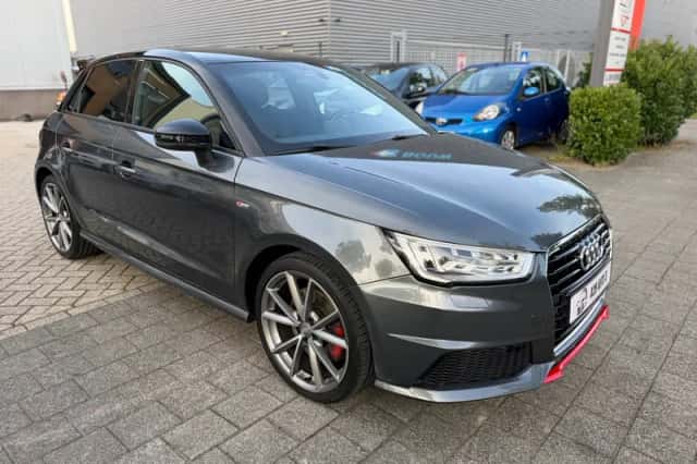 Audi A1 (2016) thumbnail 1