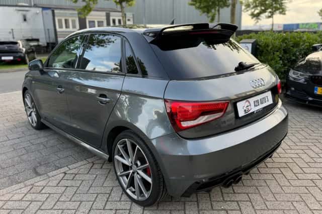 Audi A1 (2016) thumbnail 3