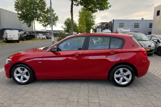 BMW 1-Serie (2017) thumbnail 2