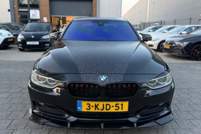 BMW 3-Serie (2013) thumbnail 2