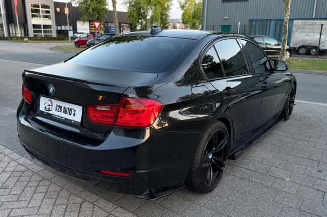 BMW 3-Serie (2013) thumbnail 5