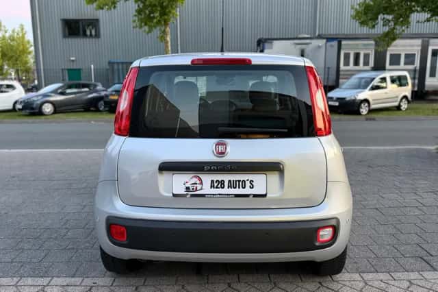 Fiat Panda (2017) thumbnail 4