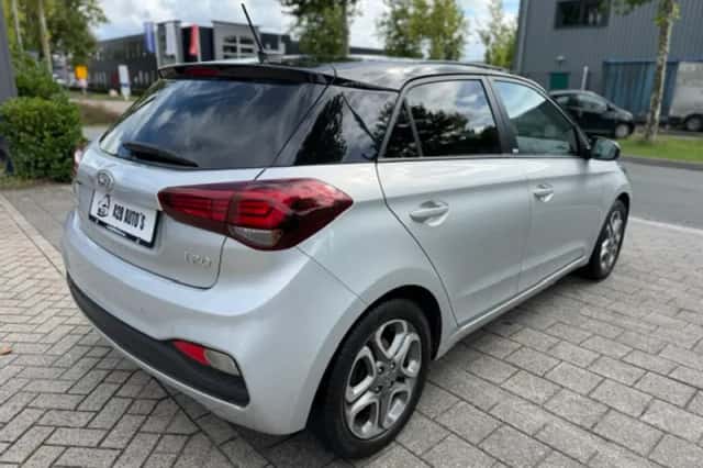 Hyundai i20 (2019) thumbnail 5