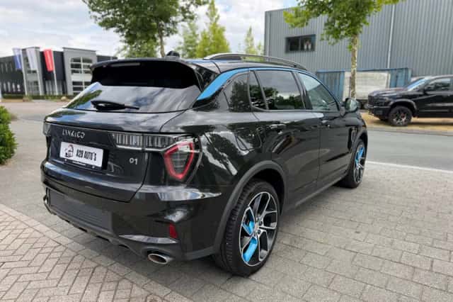Lynk & Co 01 (2022) thumbnail 3