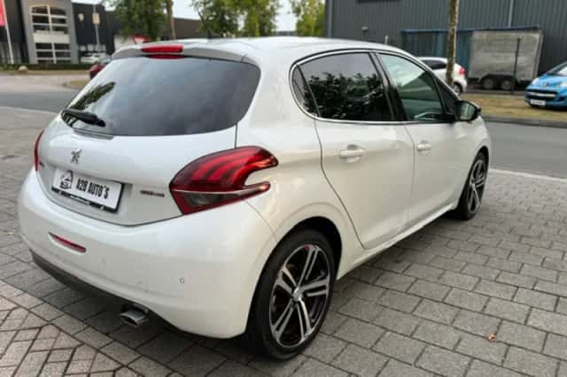 Peugeot 208 (2018) thumbnail 5