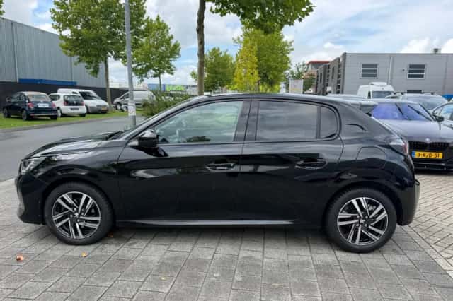 Peugeot 208 (2021) thumbnail 2