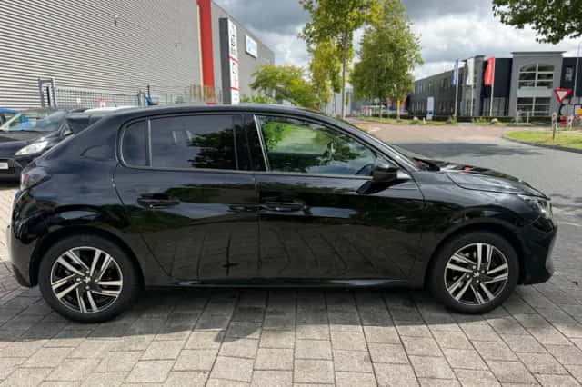 Peugeot 208 (2021) thumbnail 6