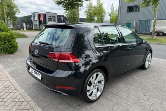 Volkswagen Golf (2018) thumbnail 6