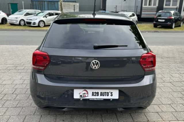 Volkswagen Polo (2018) thumbnail 6
