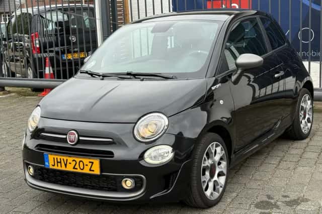Fiat 500 (2022) thumbnail 1