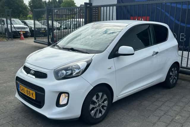 Kia Picanto (2016) thumbnail 1