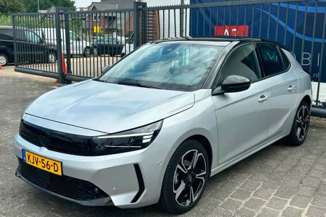 Opel Corsa (2024) thumbnail 1