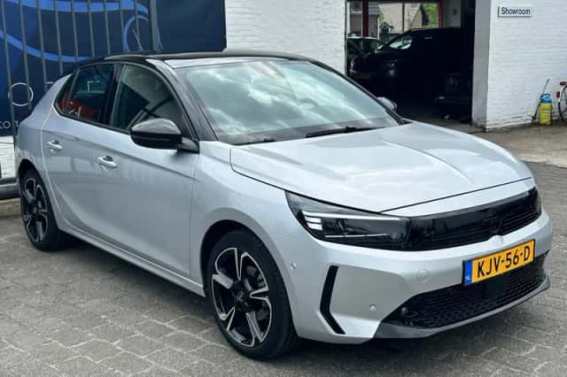 Opel Corsa (2024) thumbnail 3