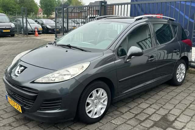 Peugeot 207 (2010) thumbnail 1
