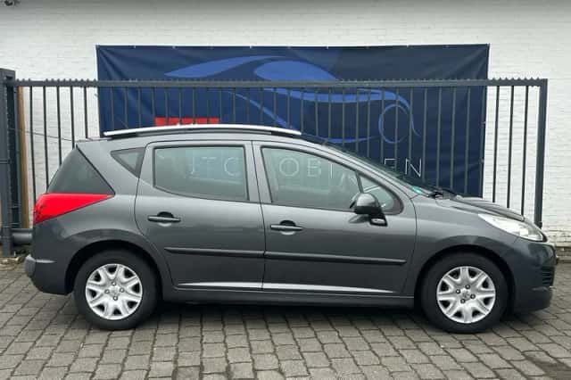 Peugeot 207 (2010) thumbnail 5