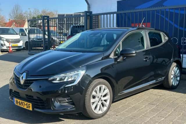 Renault Clio (2020) thumbnail 1