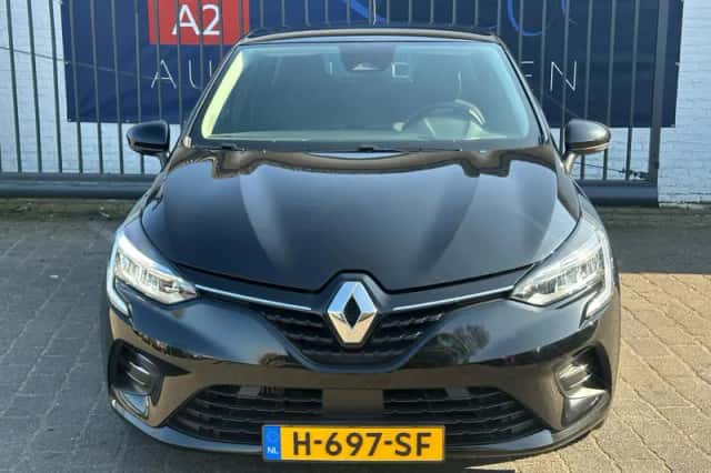 Renault Clio (2020) thumbnail 2