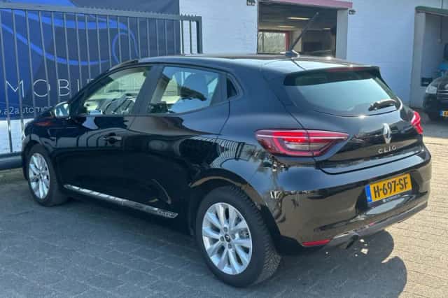 Renault Clio (2020) thumbnail 6